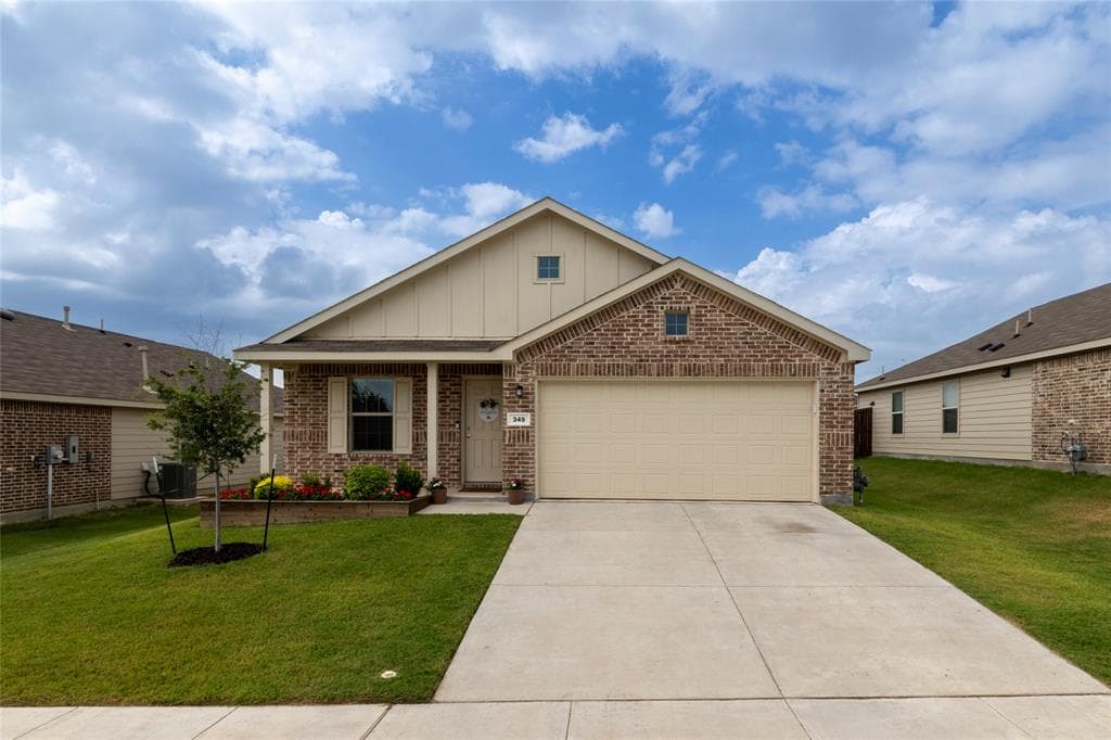 349 Ranchito Pass, Fort Worth TX 76052