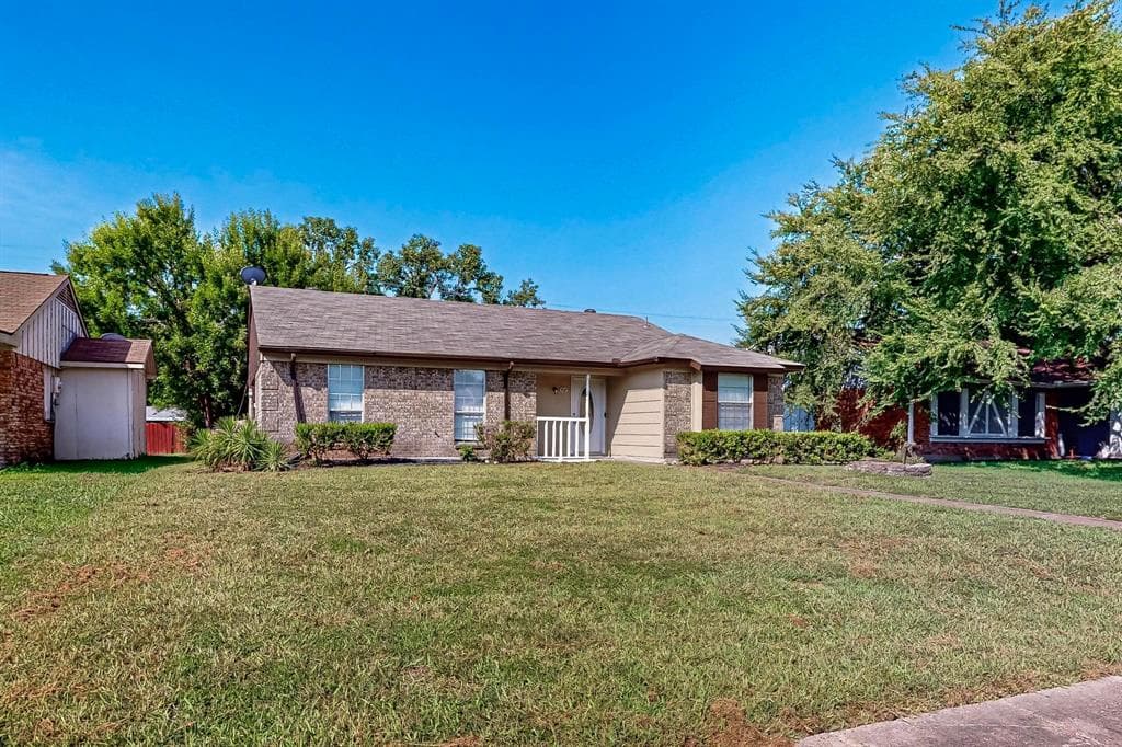 707 Shadybrook Lane, Seagoville TX 75159 - Photo 3