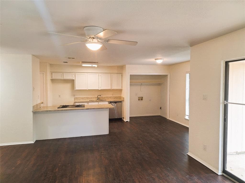 628 Edwards Drive, Saginaw TX 76179 - Photo 5