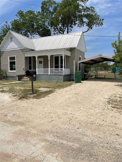 314 Live oak, Dublin TX 76446 - Photo 2