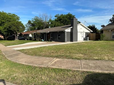 1013 Las Flores Court, Grand Prairie TX 75052 - Photo 3