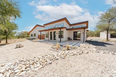 135 Demonbreun Court, Chico TX 76431