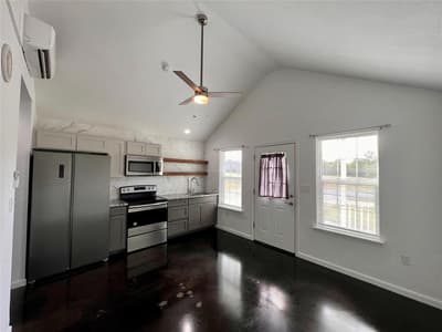 506 Green Street, Bowie TX 76230 - Photo 4