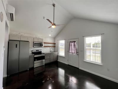 504 Green Street, Bowie TX 76230 - Photo 4