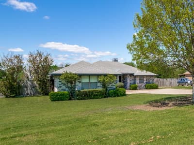 2603 Lake Ridge Road, Glenn Heights TX 75154