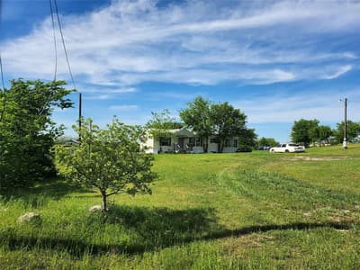 308 Coyote Trail, Rhome TX 76078