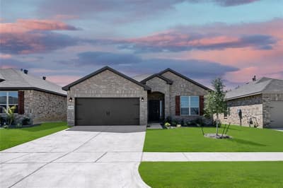 1913 Seminole Drive, Cleburne TX 76033