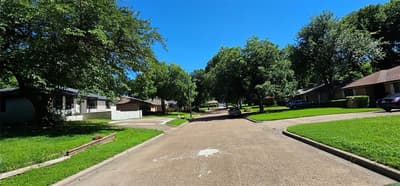 5705 Glen Forest Lane, Dallas TX 75241 - Photo 3