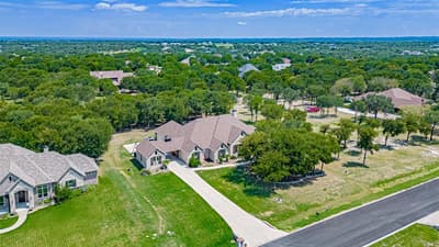 345 Sugartree Circle, Lipan TX 76462