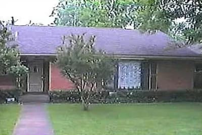 5208 Caladium Drive, Dallas TX 75229 - Photo 2
