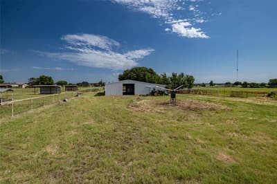 207 Lazy B Lane, Springtown TX 76082
