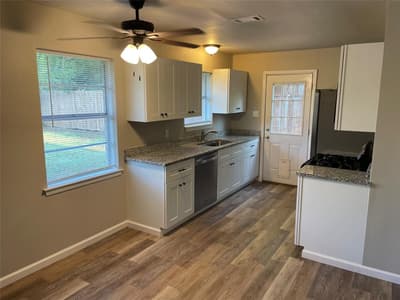 3419 Valley View Road, Denton TX 76209 - Photo 2