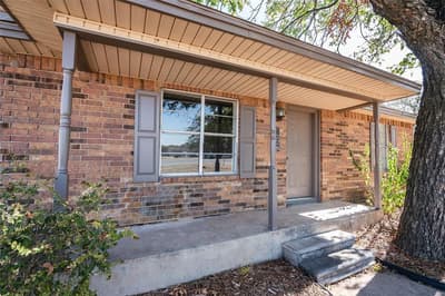 1226 Clay Street, Nocona TX 76255 - Photo 2