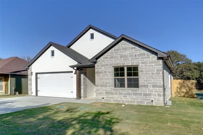 4913 Wichita Street, Granbury TX 76048 - Photo 4