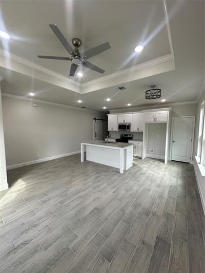 5829 Black Pine Circle, Granbury TX 76048 - Photo 4