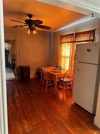 4706 Parry Avenue, Dallas TX 75223 - Photo 4