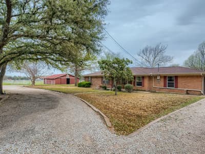4260 Lasater Road, Balch Springs TX 75181 - Photo 3