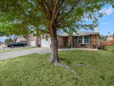 3916 Irish Setter Drive, Fort Worth TX 76123 - Photo 2