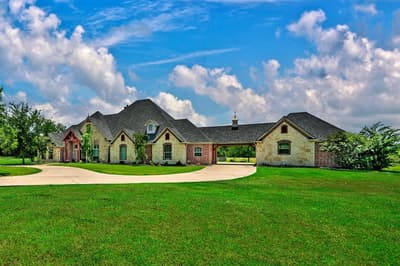 209 Chrissa Drive, Pottsboro TX 75076