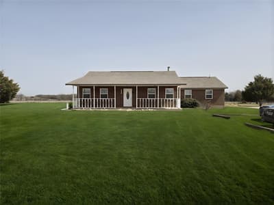 1001 N Atkins Drive, Celeste TX 75423