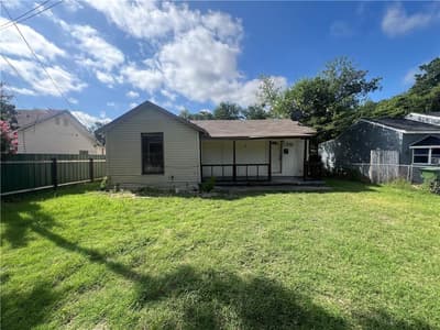 1606 Marshall Avenue, Waco TX 76708