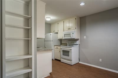 1421 S 12th Street # 106, Waco TX 76706 - Photo 4