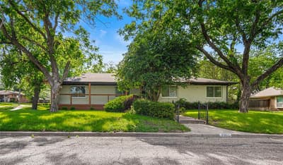 2300 Starr Drive, Waco TX 76710 - Photo 2