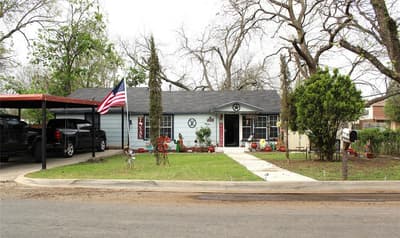 1090 N Race Street, Stephenville TX 76401 - Photo 2