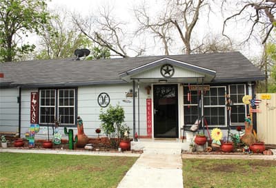 1090 N Race Street, Stephenville TX 76401 - Photo 3