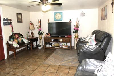 1090 N Race Street, Stephenville TX 76401 - Photo 4