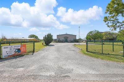 222 Fox Road, Weatherford TX 76088 - Photo 2