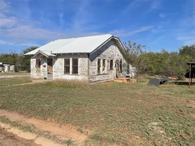 816 W Elliott Street, Breckenridge TX 76424