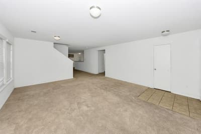6021 Lucas Court, Fort Worth TX 76119 - Photo 5