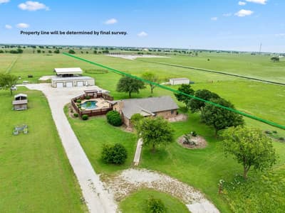 2752 S Branch Road, Krum TX 76249