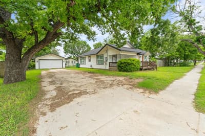 750 N Graham Street, Stephenville TX 76401 - Photo 3