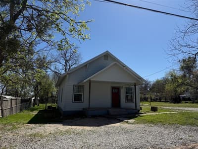 602 W Walcott Avenue, Comanche TX 76442
