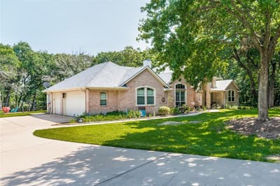 4401 Oak Shores Circle, Cross Roads TX 76227