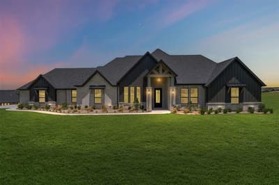 432 Royal Santana Run, Weatherford TX 76087