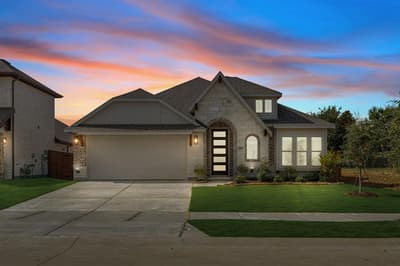 3109 Emerald Trace Drive, Denton TX 76226 - Photo 2
