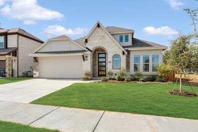 3109 Emerald Trace Drive, Denton TX 76226 - Photo 3