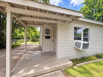 133 E Wanda Drive, Garland TX 75040 - Photo 2