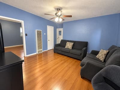 133 E Wanda Drive, Garland TX 75040 - Photo 5