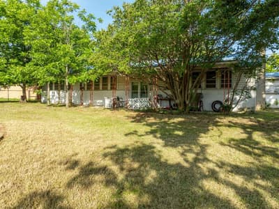 1089 State Highway 22, Whitney TX 76692 - Photo 2