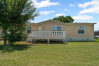 6108 Big Horn Drive, Granbury TX 76048 - Photo 2