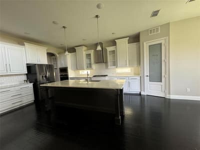 6210 Claridge Lane, Frisco TX 75035 - Photo 4
