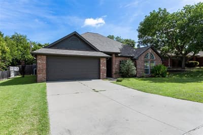 1526 Shadow Run, Weatherford TX 76086 - Photo 2
