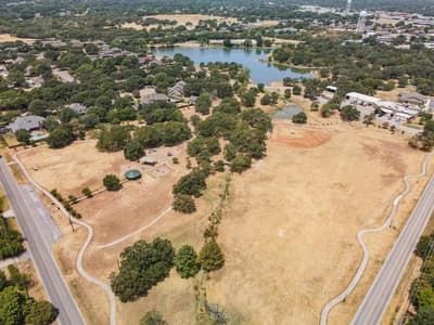 2800 Park Drive, Dalworthington Gardens TX 76016 - Photo 4