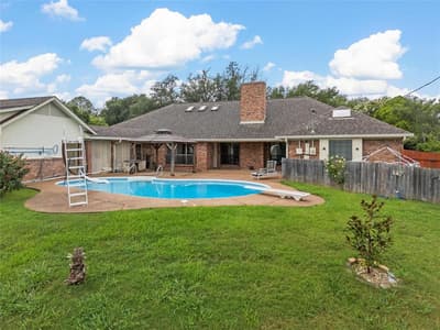 8216 Teakwood Drive, Woodway TX 76712 - Photo 3