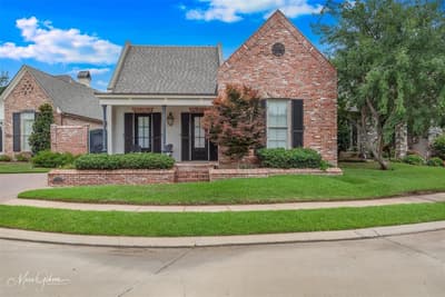 119 Vieux Carre, Bossier City LA 71111 - Photo 2