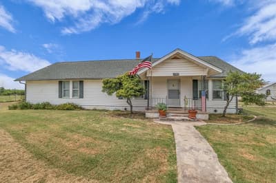 15288 Old China Spring Road, China Spring TX 76633